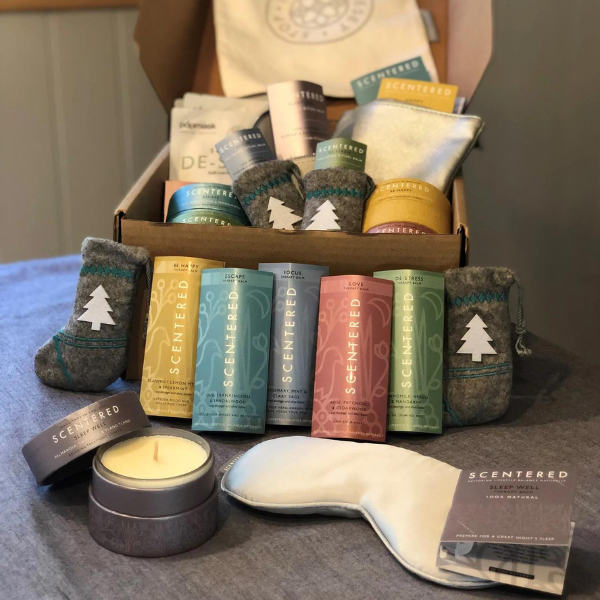 Sceneterd wellness box with 26 presents